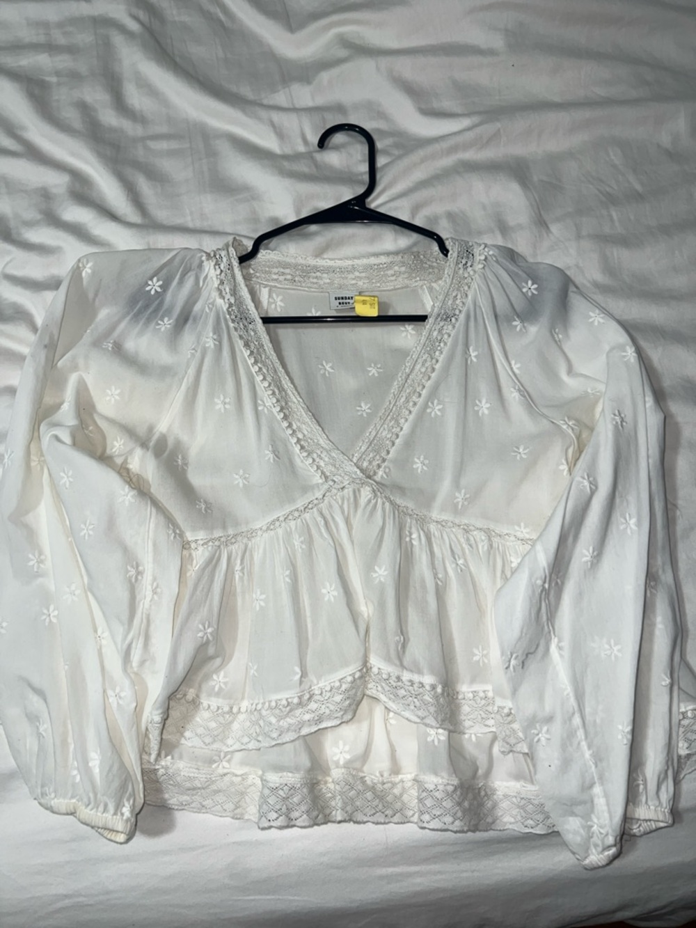Aritzia Sunday Best White Embroidered V-Neck Peasant Top